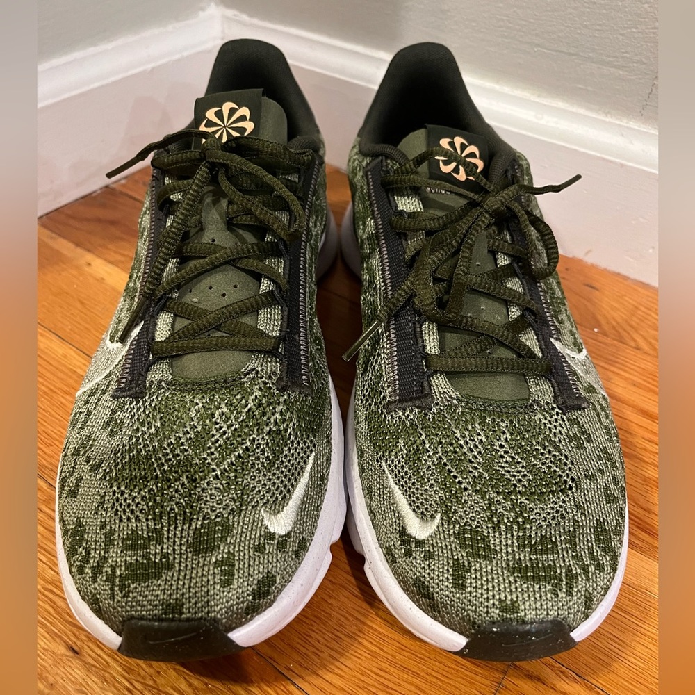 Nike Men’s size 10 SuperRep Go Next Nature Flyknit